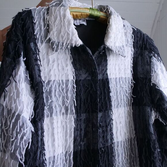 Fun 90s shaggy plaid lightweight jacket - Picture 8 of 8